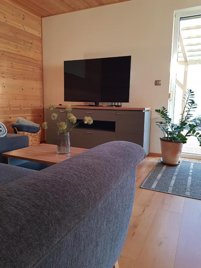 Holiday Home Znojmo W/ Wellness & Wine Buitenkant foto