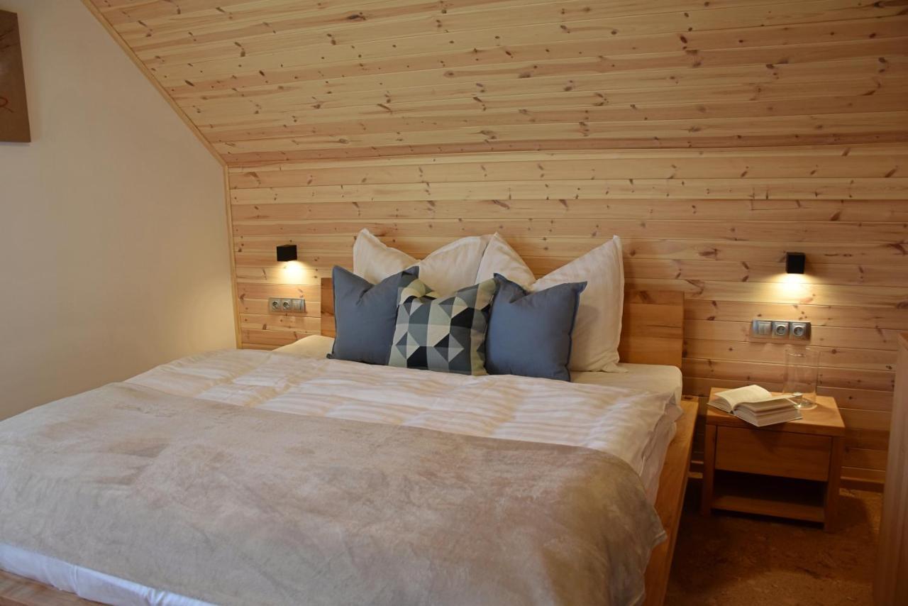 Holiday Home Znojmo W/ Wellness & Wine Buitenkant foto