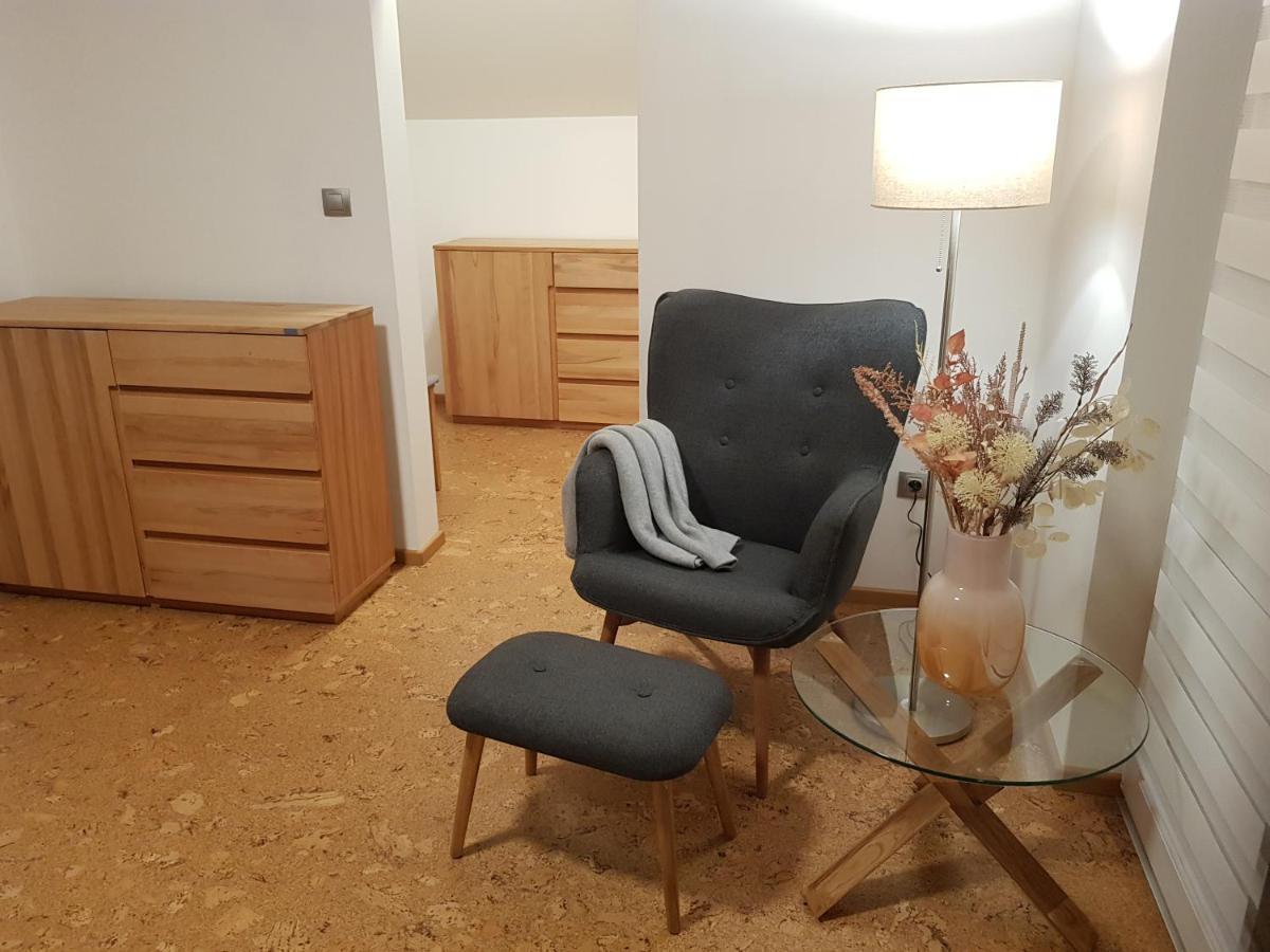 Holiday Home Znojmo W/ Wellness & Wine Buitenkant foto
